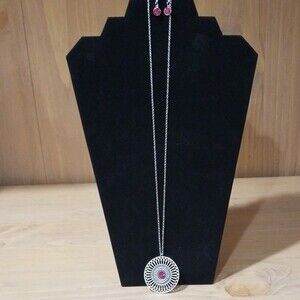 NWT Paparazzi Silver Medallion and Pink Rhinestone Long Necklace and Earring Set